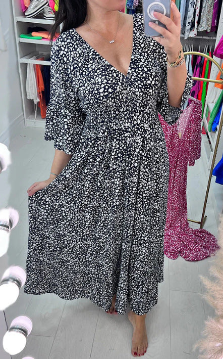 European And American Ladies V-neck Floral Seaside Holiday Beach Skirt Loose Dress - ANIBEY