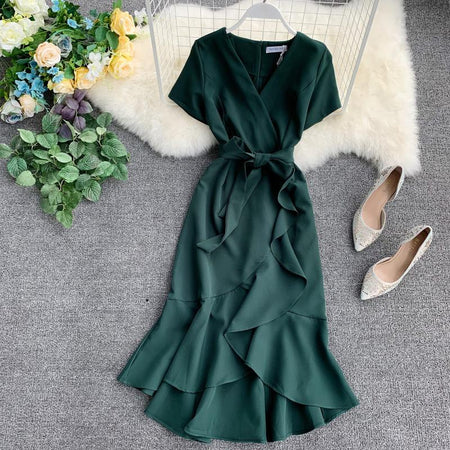Retro Solid Color V-Line Short-Sleeved High-Waist Lace-Up Front Short And Long Back - ANIBEY