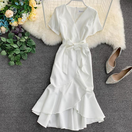 Retro Solid Color V-Line Short-Sleeved High-Waist Lace-Up Front Short And Long Back - ANIBEY