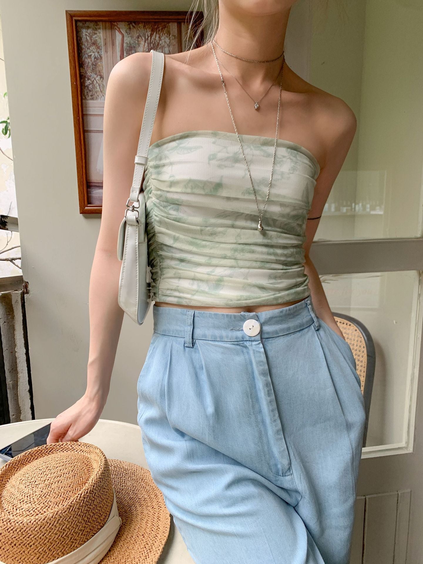 Women's Small Tube Top Sleeveless Top