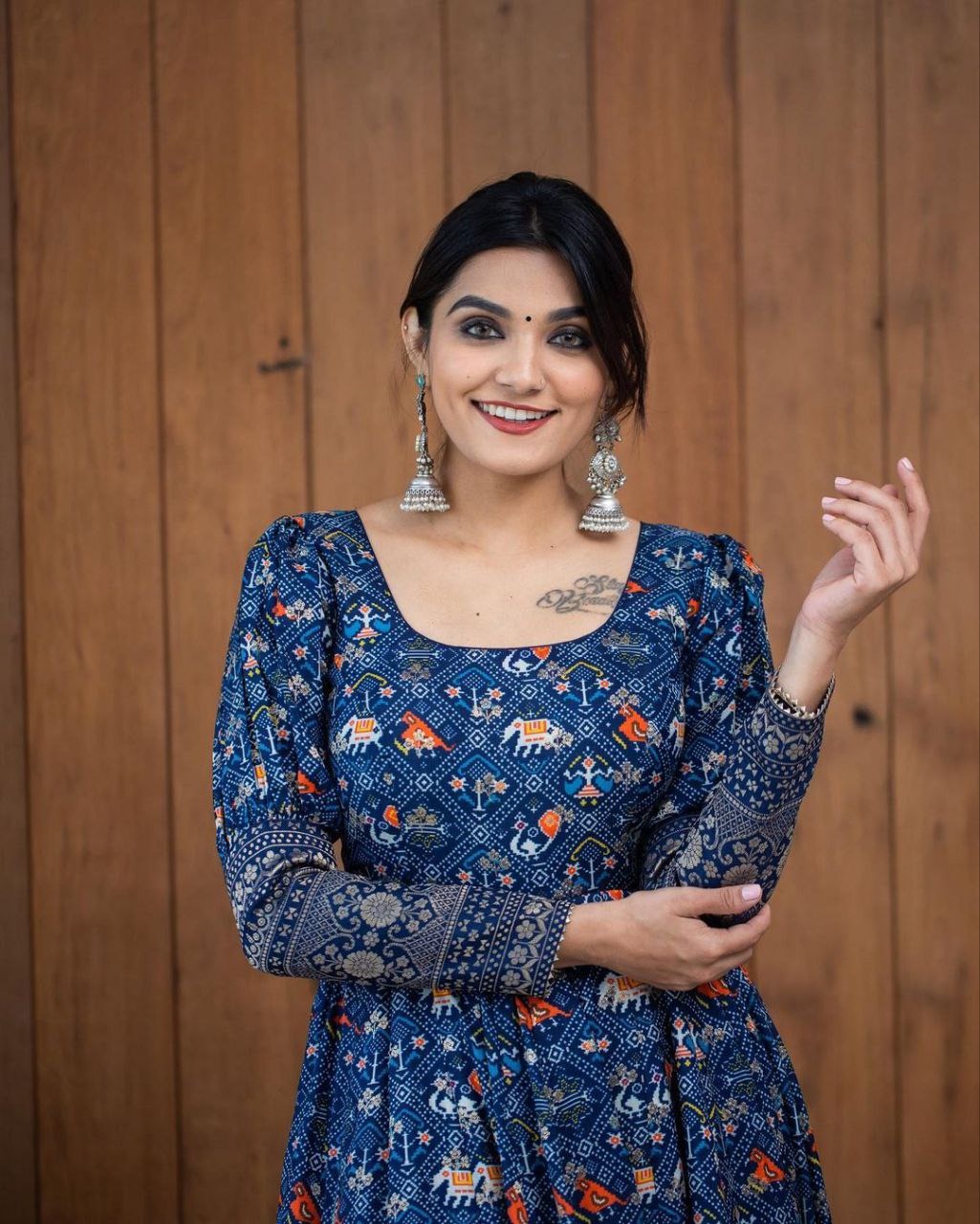 Stylish Fancy Trendy Printed Georgette Gown For Women For Party Wedding Festival Functions - ANIBEY