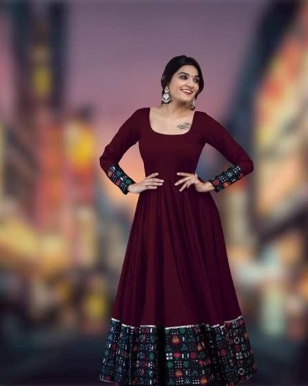 Women's Rayon Solid Pattern Full Sleeve Full Stitched Gown - ANIBEY