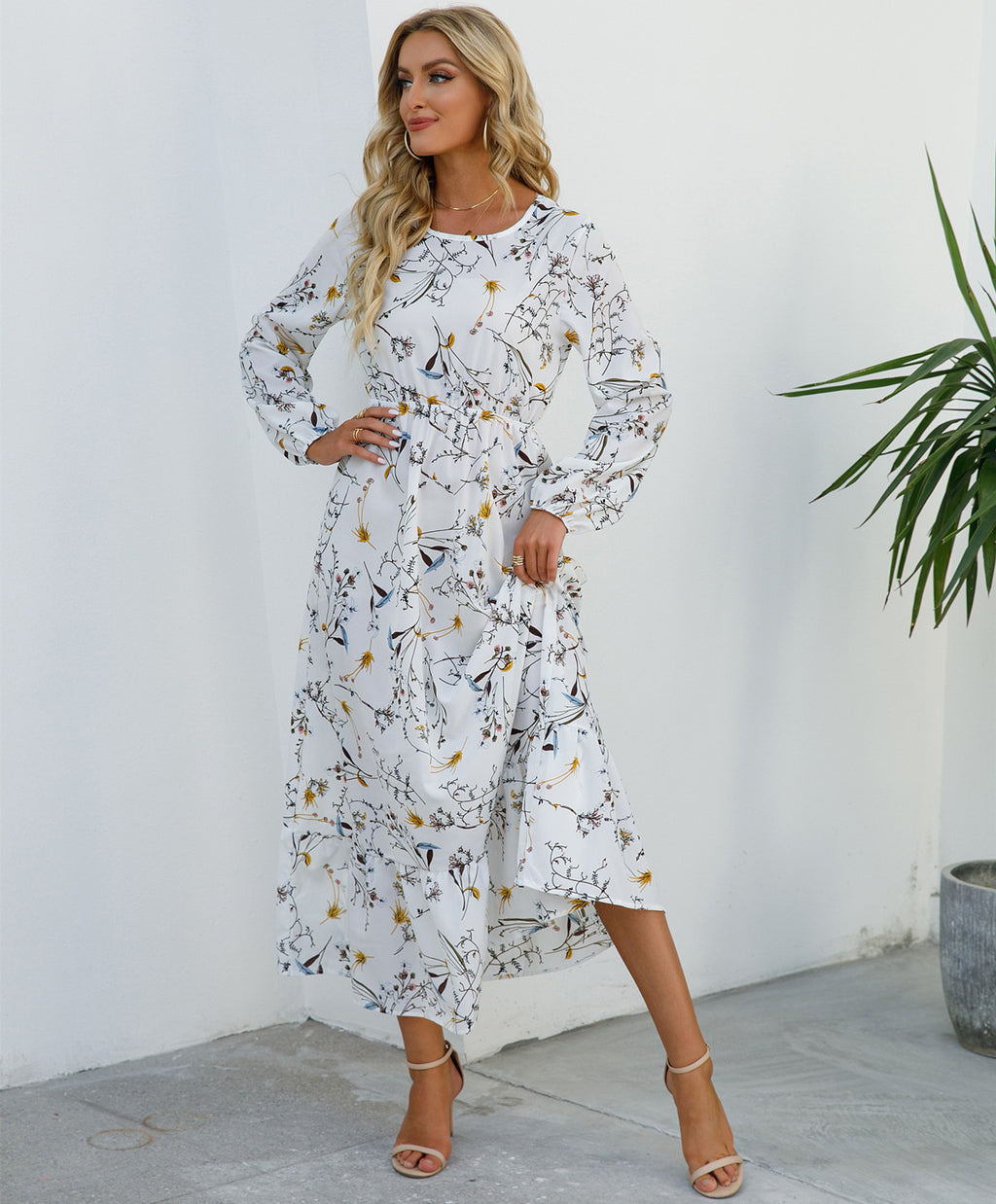 Women's Graceful And Fashionable Round Neck Floral Dress - ANIBEY