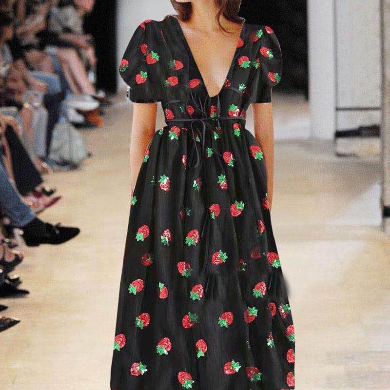 Cross-Border Dress French Strawberry Two-Color Sequined Long Skirt Mesh Lace Strap Slim Fashion Even - ANIBEY