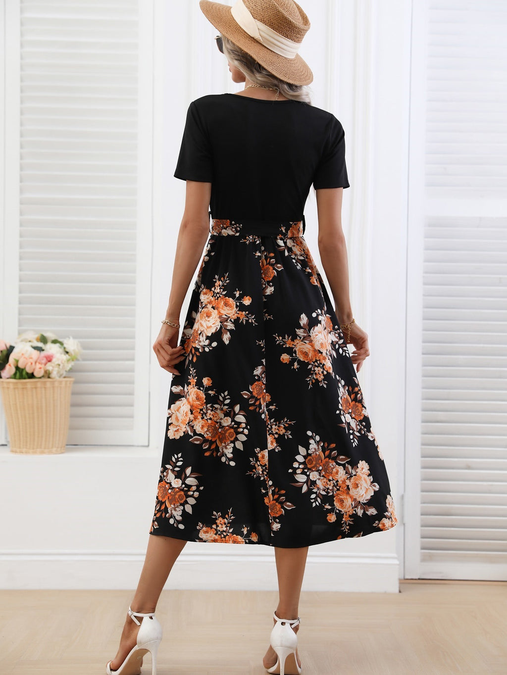 Women's Graceful And Fashionable U-neck Dress Printed Dress - ANIBEY