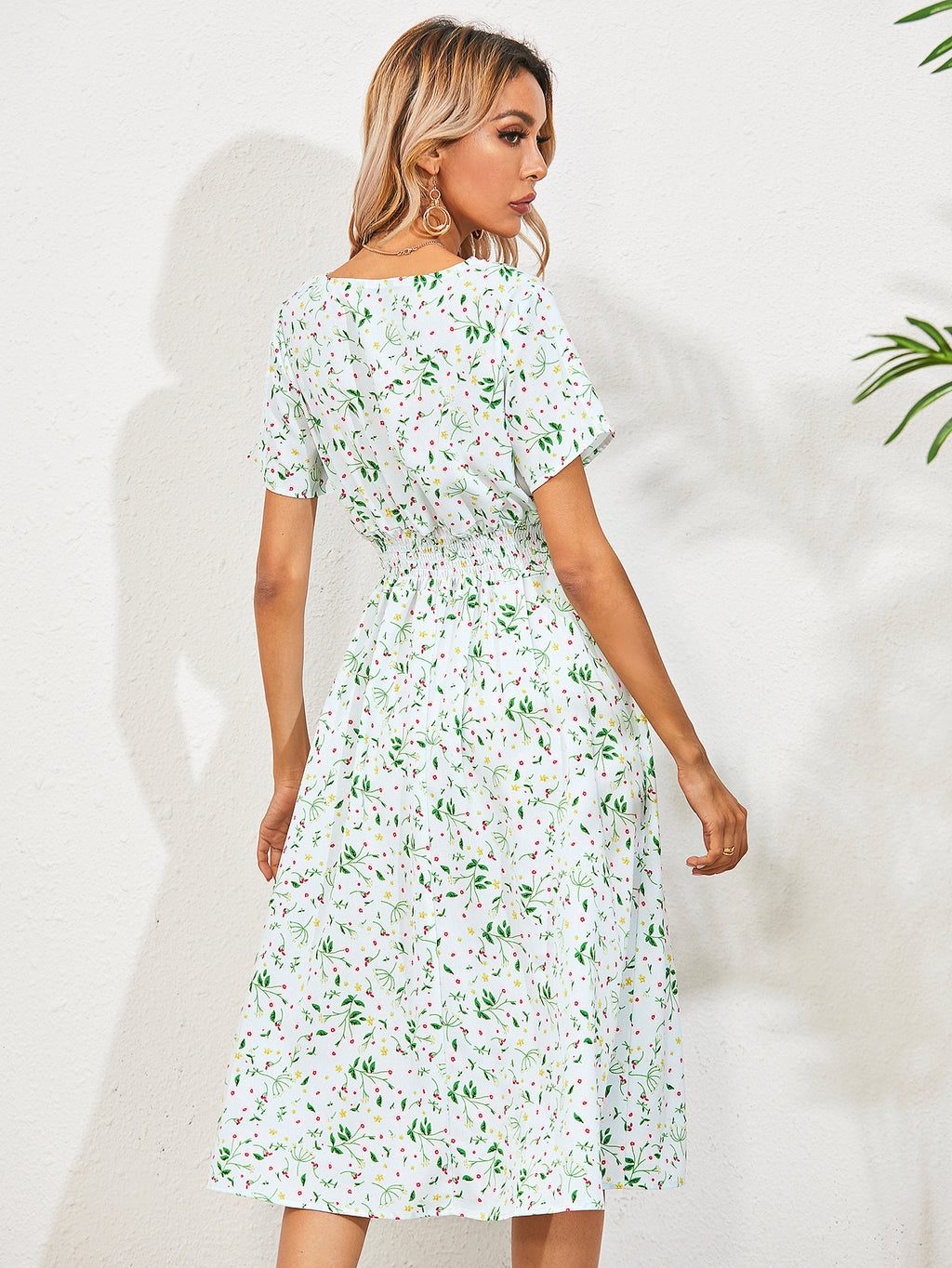 Cross-Border Foreign Trade Retro Floral V-Neck Short-Sleeved Chiffon Dress Holiday Beach Skirt - ANIBEY