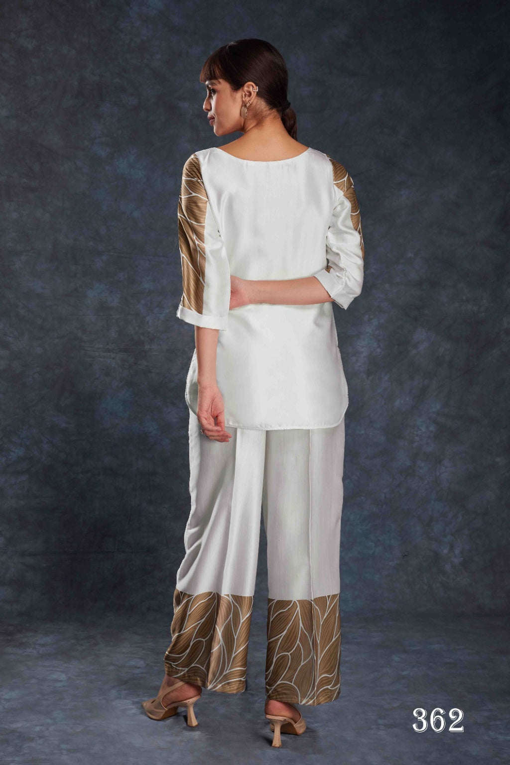 Buy Navy Blue Digital Printed Linen Jumpsuit From Ethnic Plus - ANIBEY