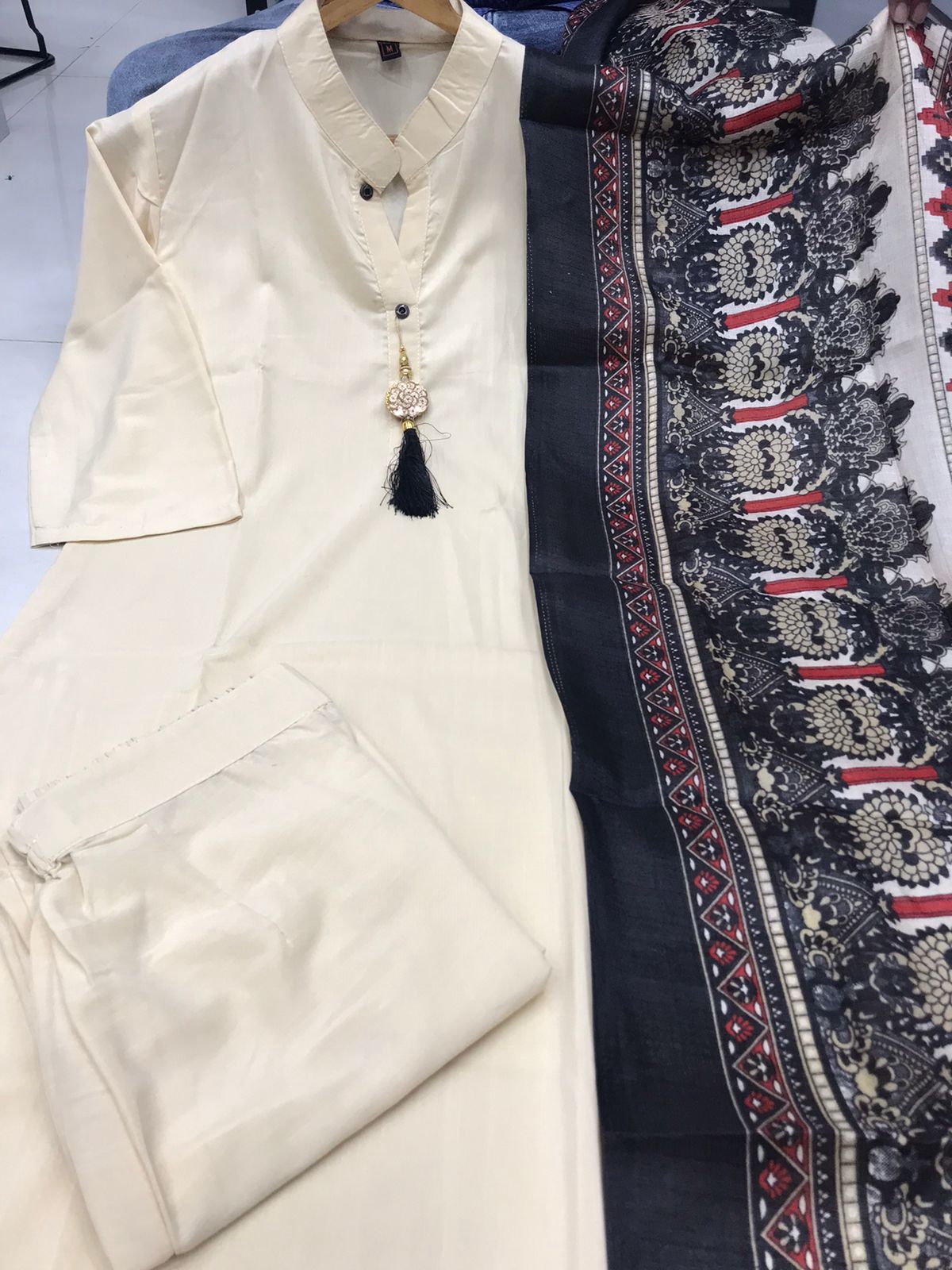 Buy Pink Kurta Suit Sets for Women by VREDEVOGEL - ANIBEY