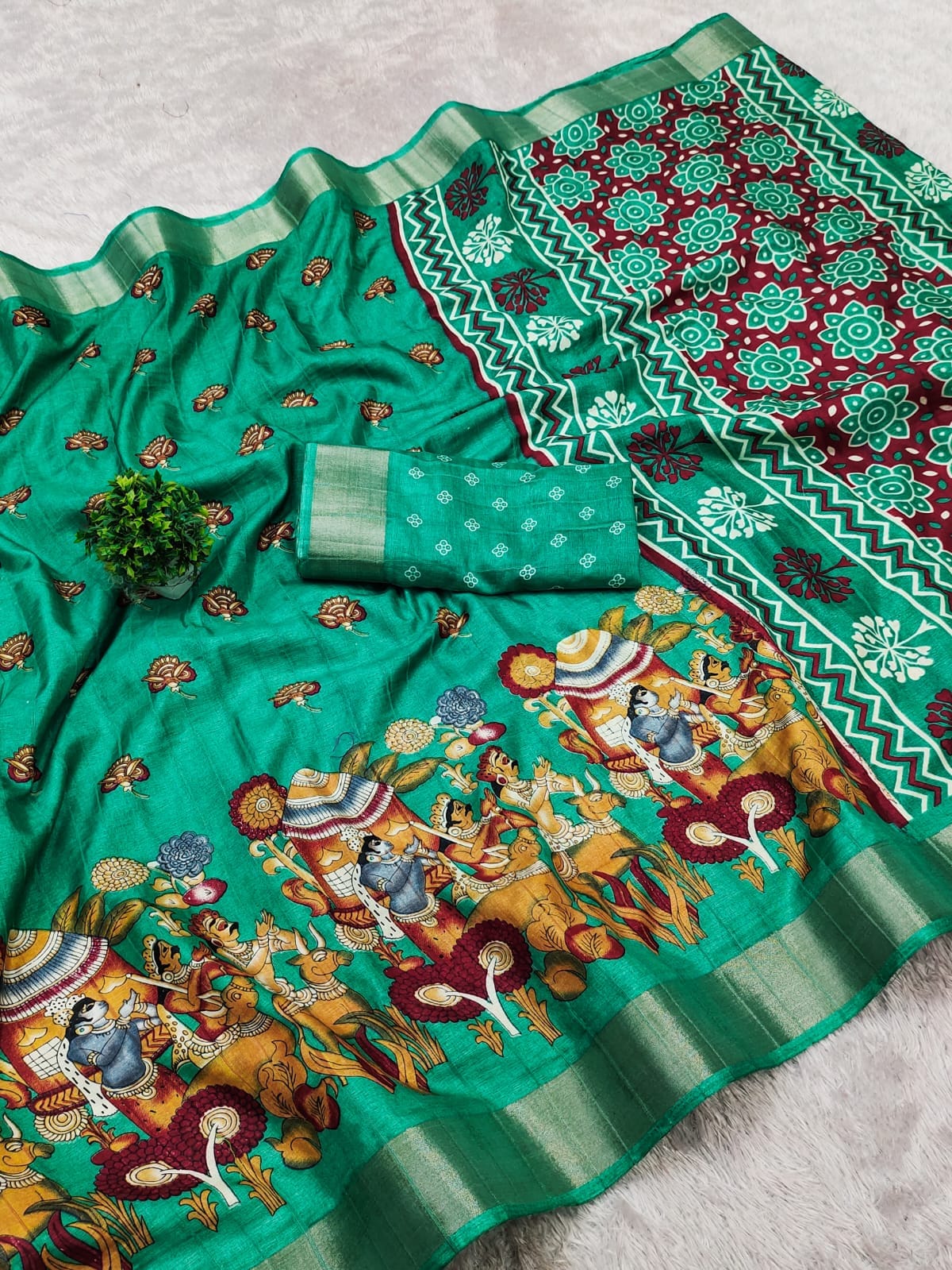 NEW DESIGN DOLA SILK FABRIC SAREE. WITH JEQURD - ANIBEY